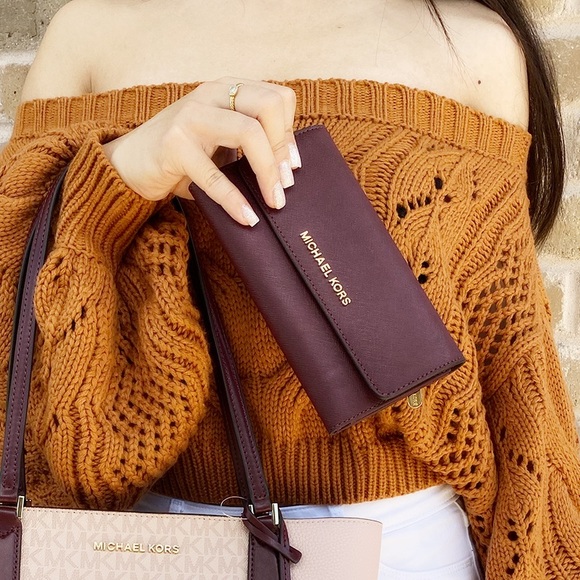 Gaby’sBags👜💕Michael Kors Crossbody&Wallet SET - Picture 5 of 5